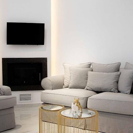 Dk Luxury Suite Néa Péramos Buitenkant foto