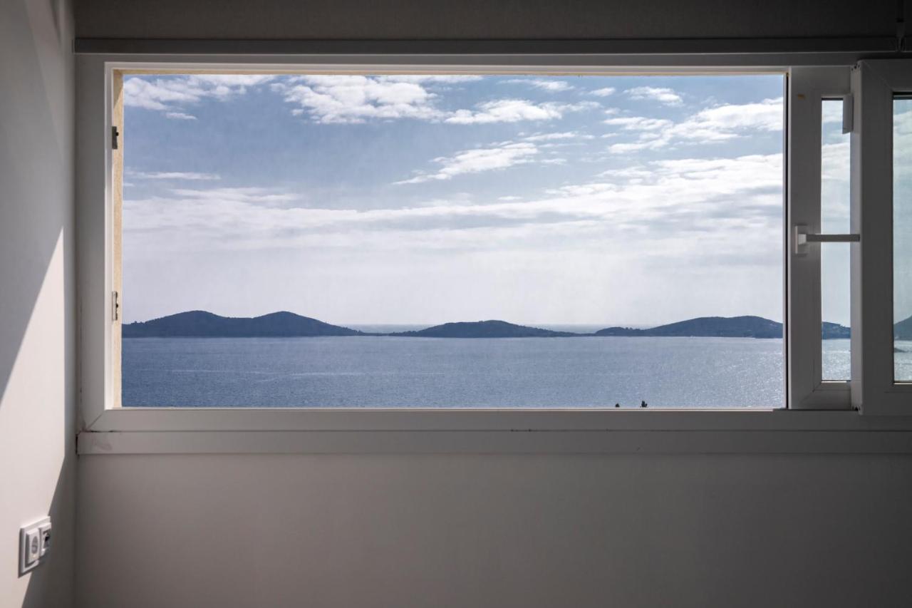 Dk Luxury Suite Néa Péramos Buitenkant foto